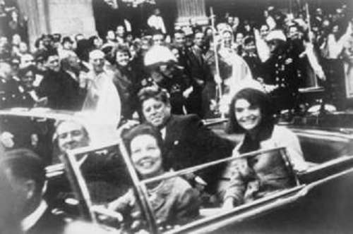 JFK in Limo - Dallas - 1963 150pcnt